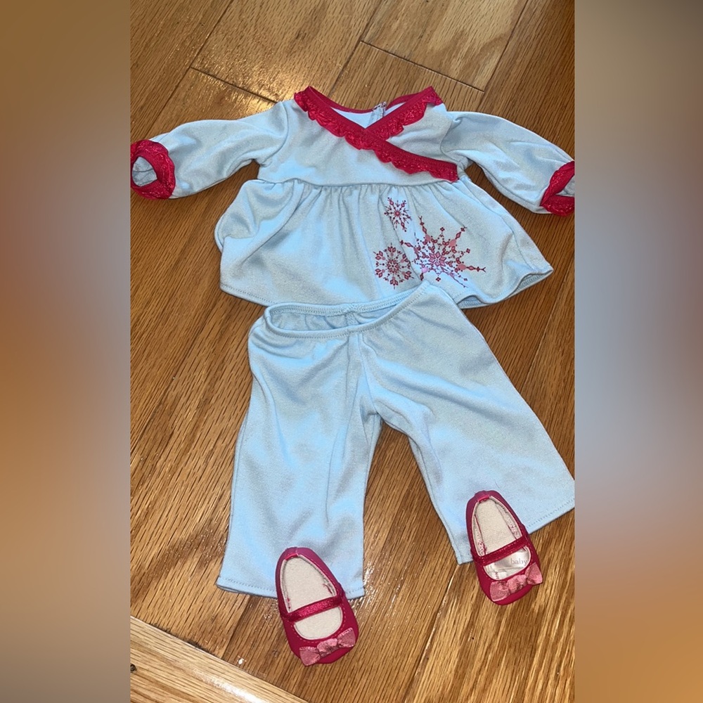 2 bitty twin outfits
